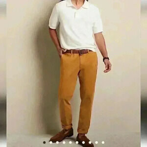 Banana Republic Lived-In Chino Pant